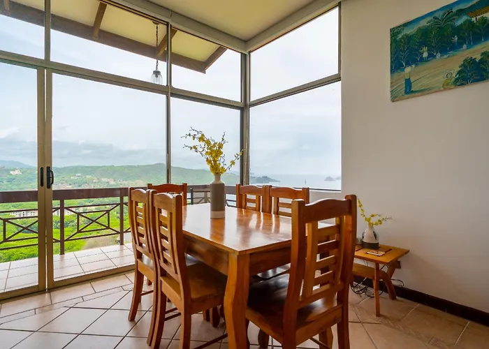 Paradise Views Sardinal (Guanacaste)